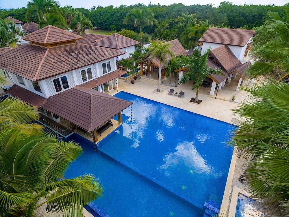 Srvittinivillas Agp36 / Spacius / Confortable Luxury Villa/ Family/ Team/ Cdc