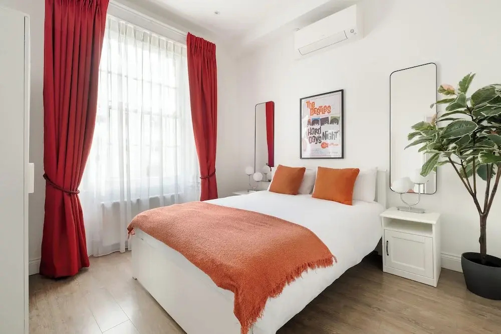 LONDONERS│Fabulous Four Residence