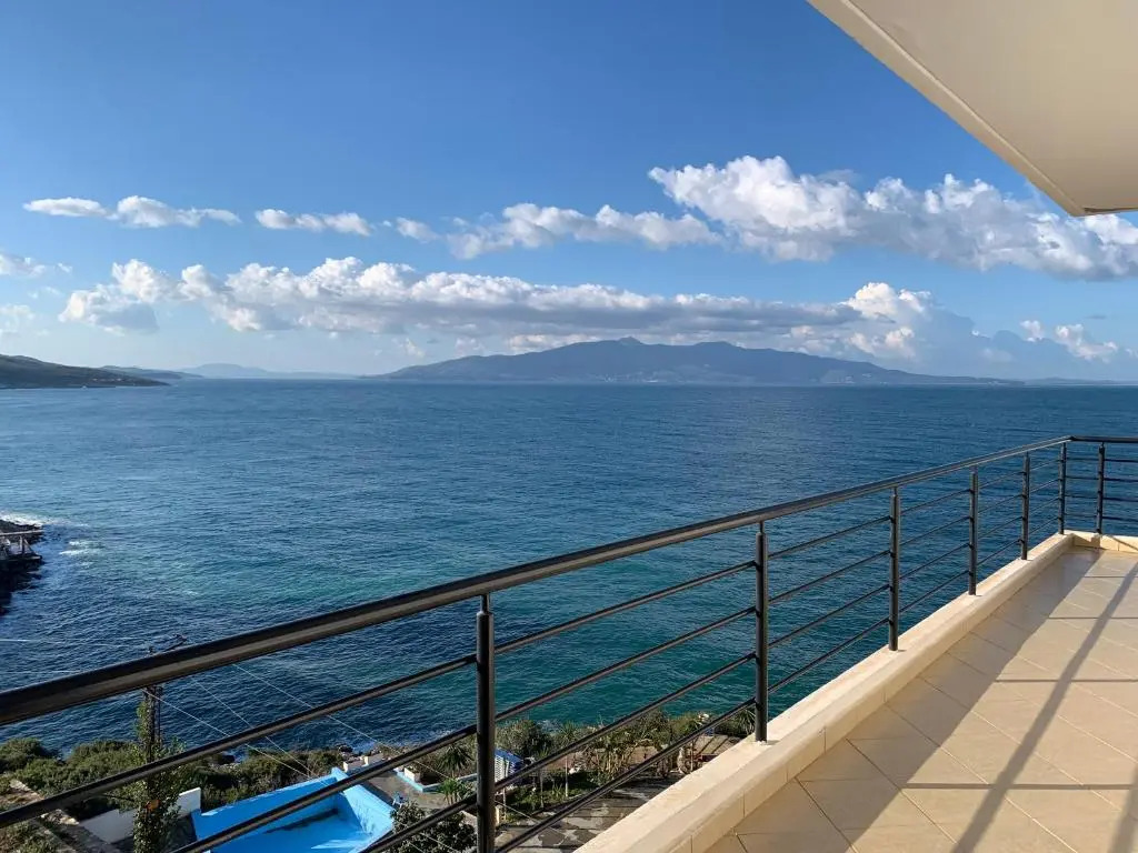 Rosemary Sea View Apts