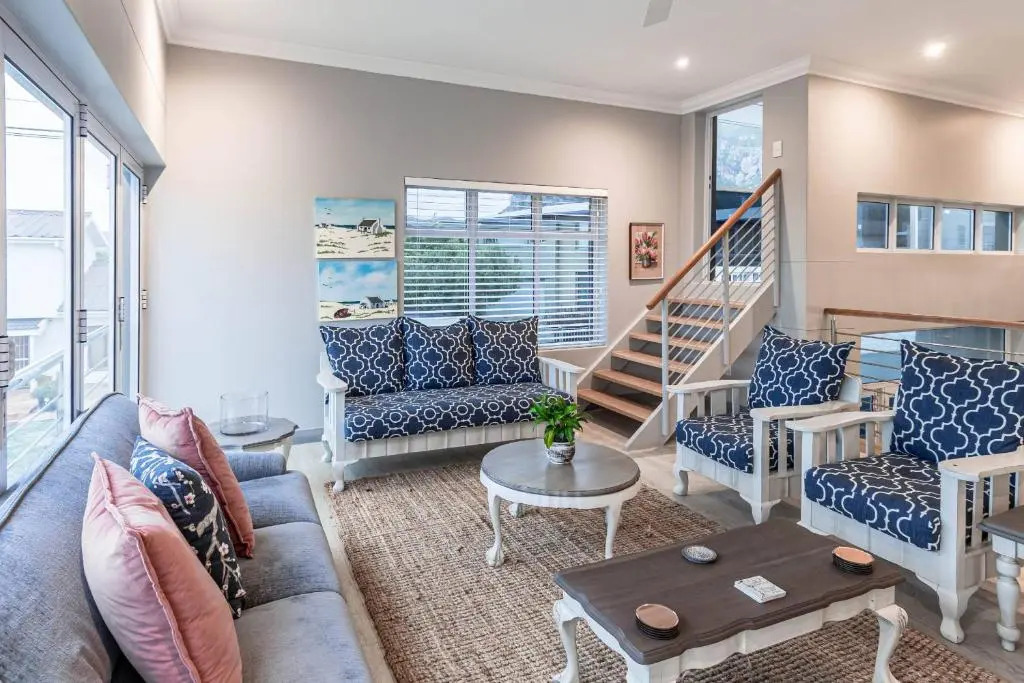 Whale Coast Ocean Villa