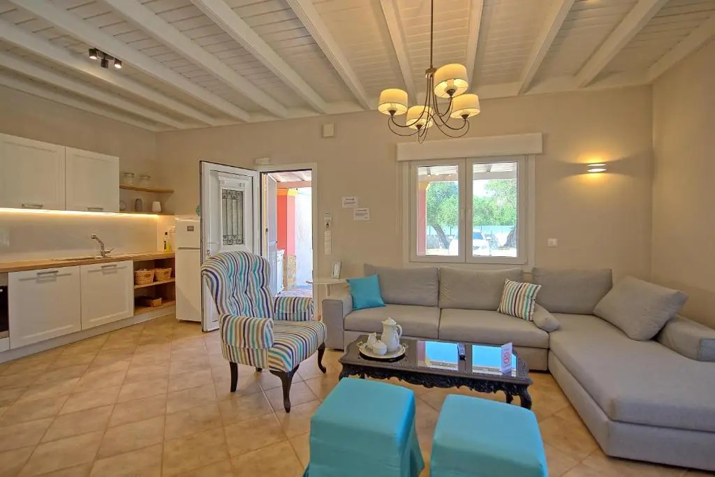 Beach Villa Joanna by PosarelliVillas