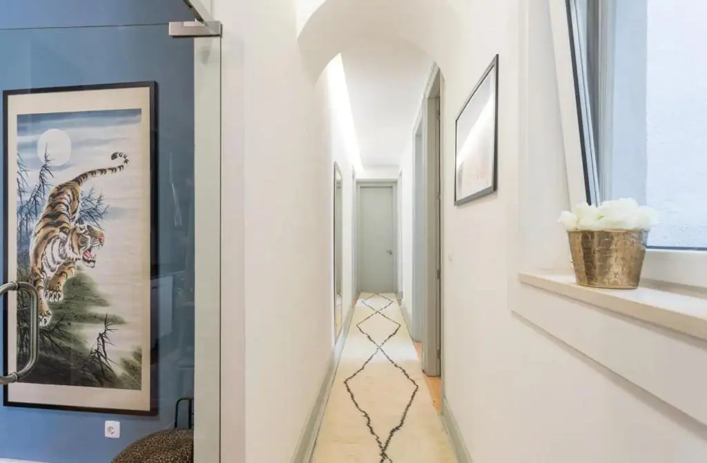 Beautiful and Stylish 5BR in the heart of Chiado