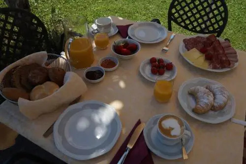 Pension Hof im Feld