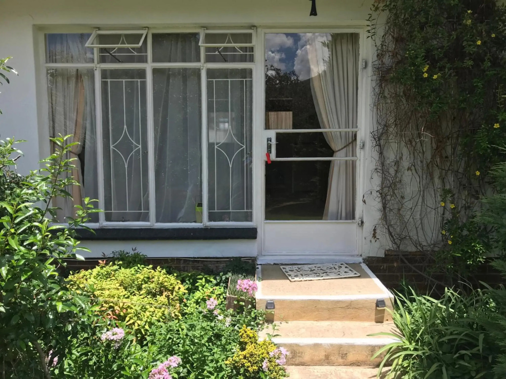 Rosewood Corner, Clarens