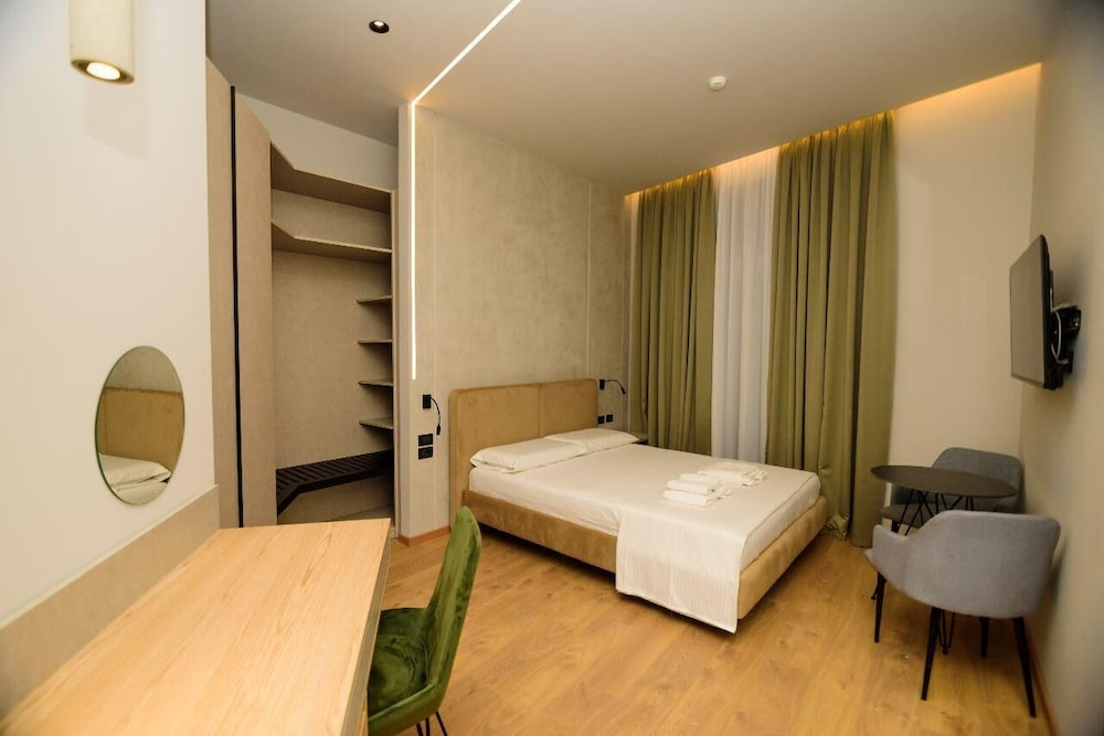 Hotel Zeneli Vlore
