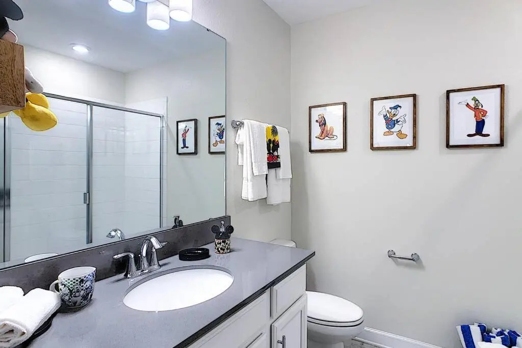 Luxury 2BR Thematic Condo in ChampionsGate