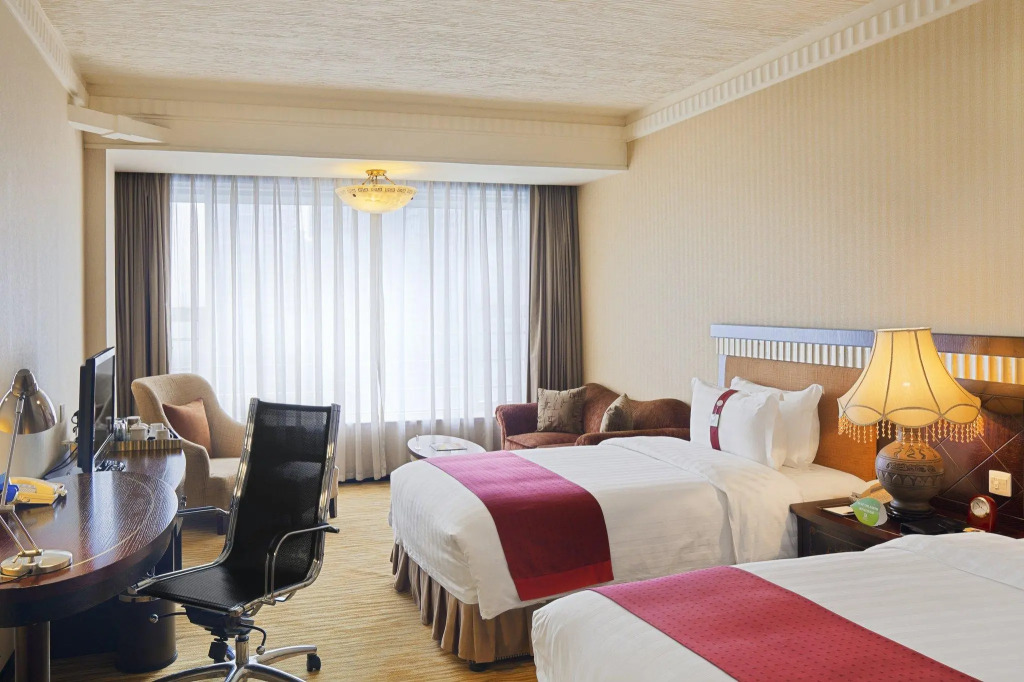 Holiday Inn Chengdu Century City-WestTower by IHG