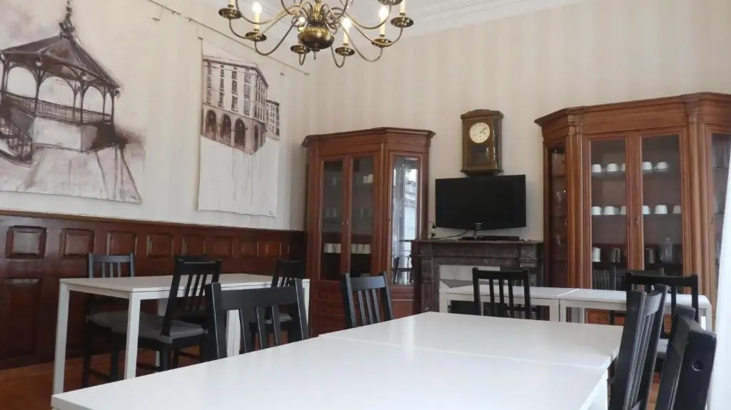 Plaza Pombo B&B - Hostal