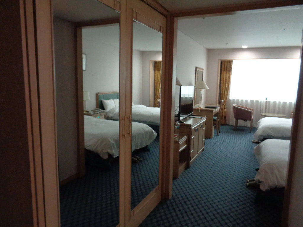 JH Hotel Legend