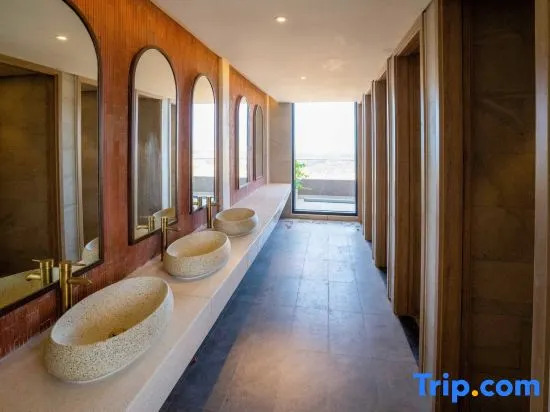 Apec Mandala Cham Bay Condotel Mui Ne