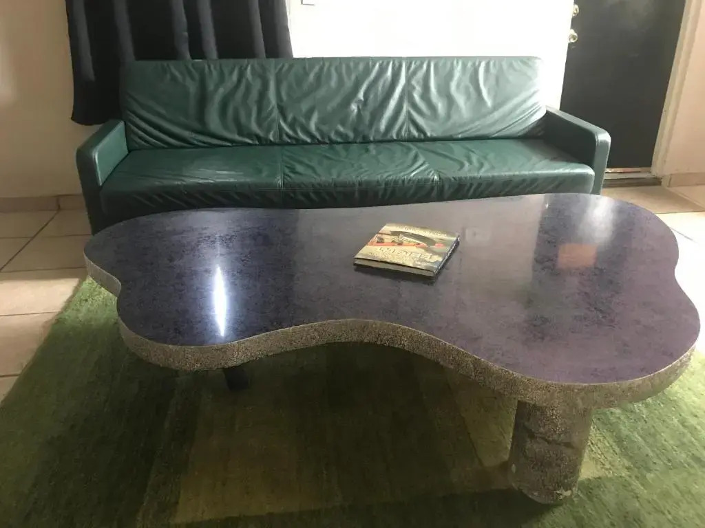 INN LEATHER GUEST HOUSE-GAY MALE ONLY