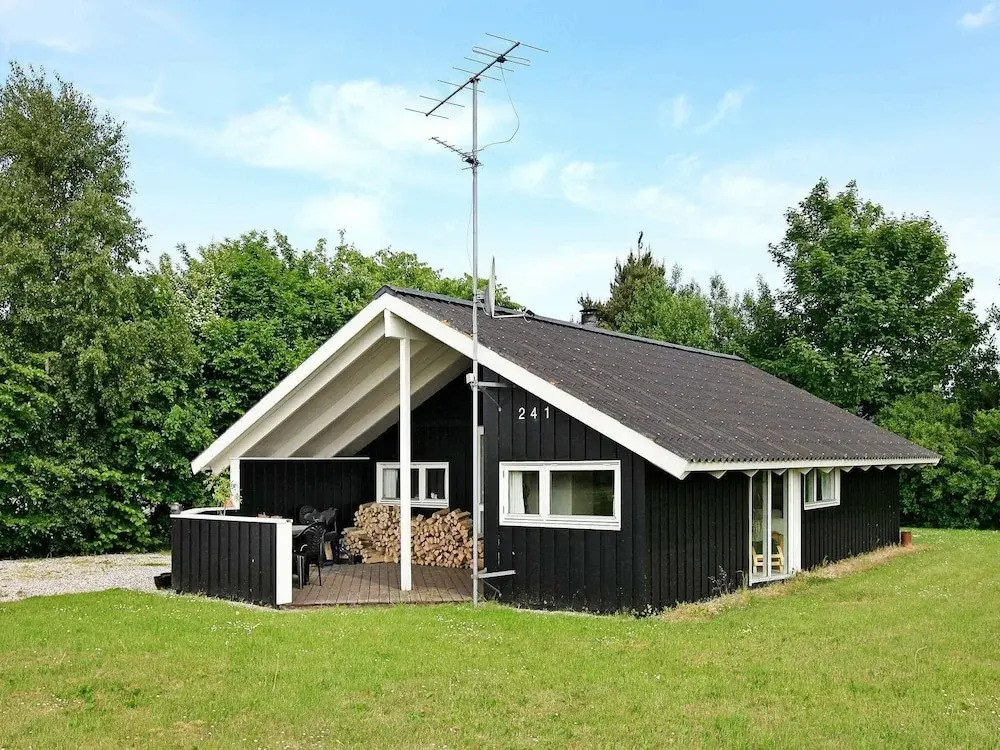 Pet Friendly Home In Juelsminde With Sauna