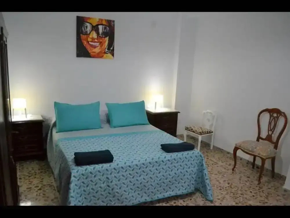 Exceptional Fully Refurbished 1 bed Apartment