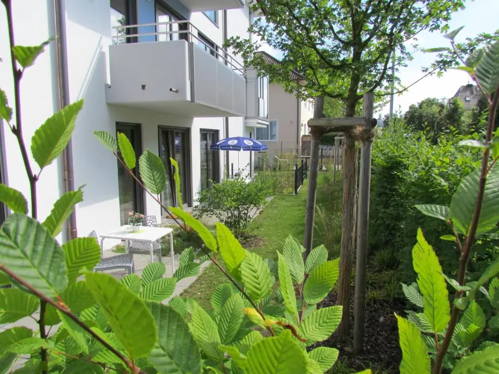 AMENITY-Garden-Apartments