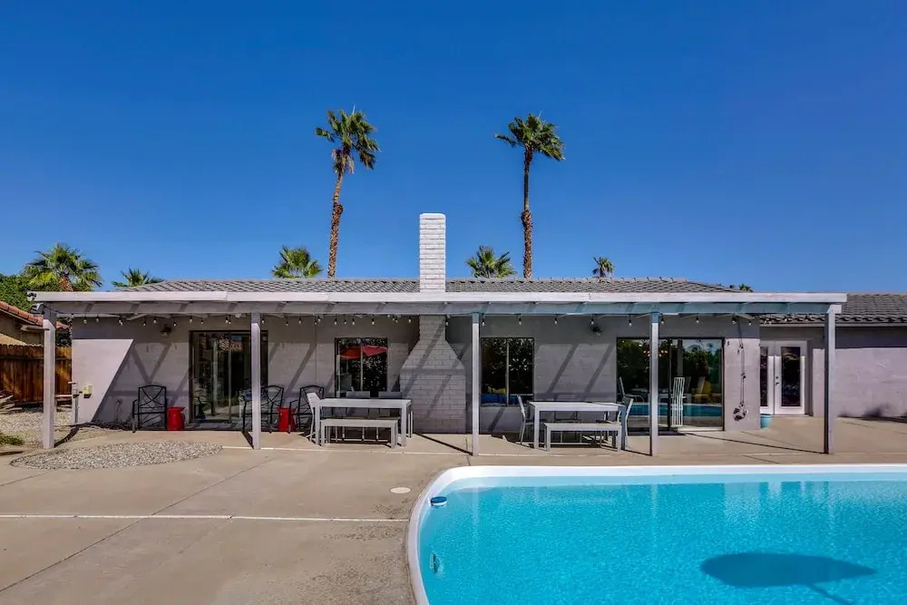 Poolside Living