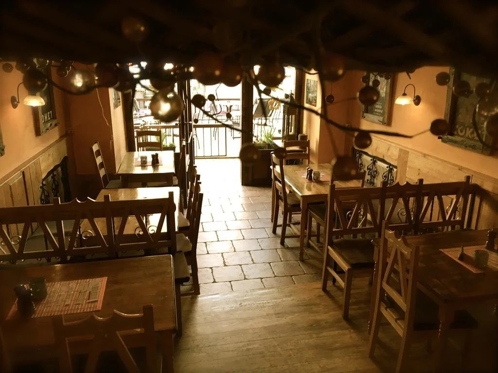 Atmosféra Rooms & Restaurant