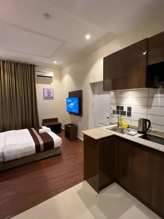 Moz One Apartments