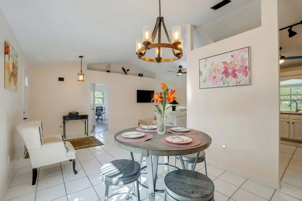 3 Mi to Manasota Key Beach! Single-level Home