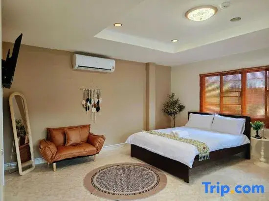 Relax Inn DMK