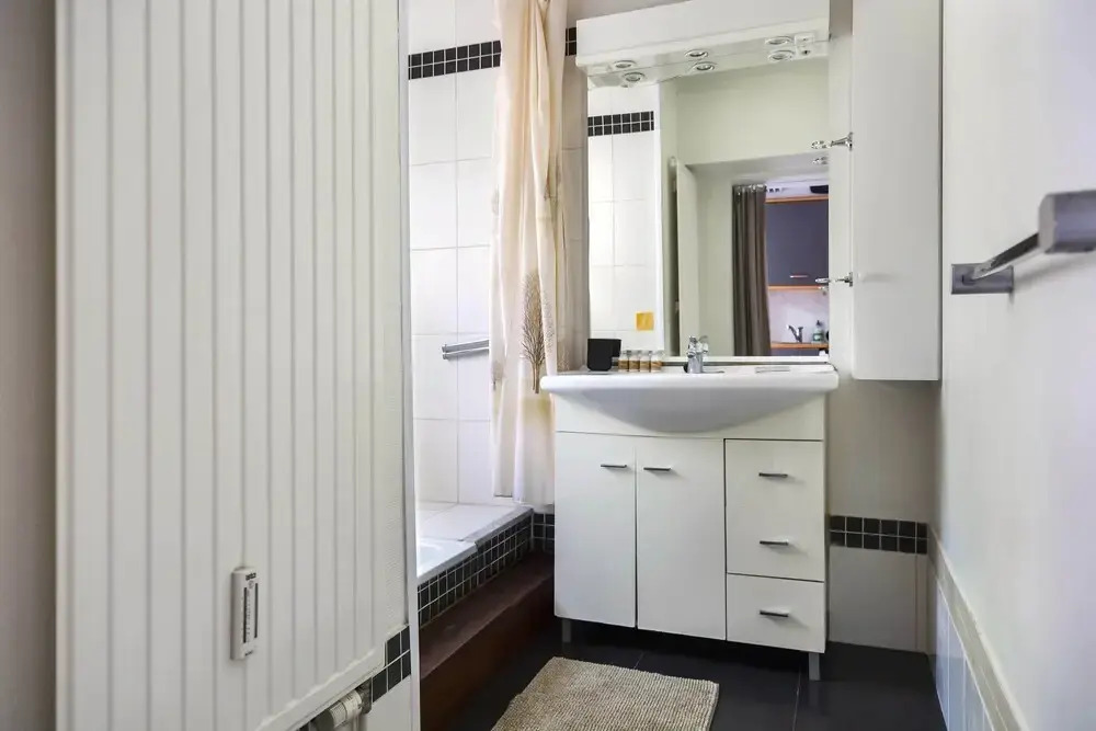 Chatelain Charming Studio Residence - Brussels Ixelles