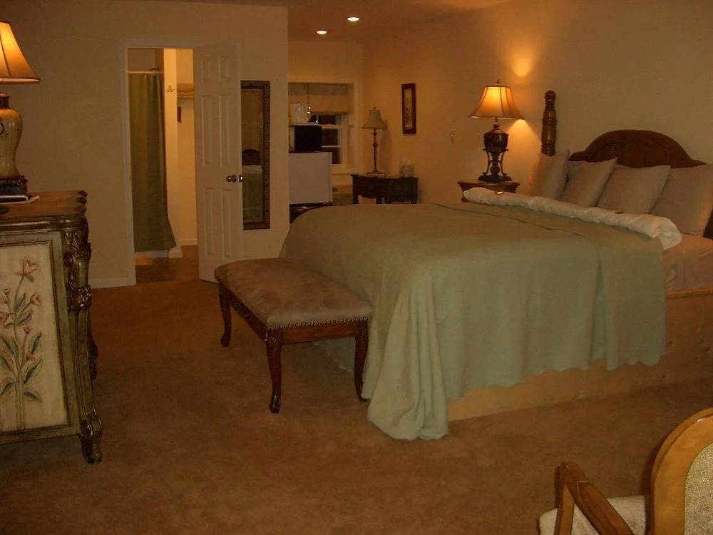 Cart Barn Inn