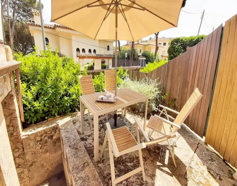 Apartment for 5 People in Costa Brava