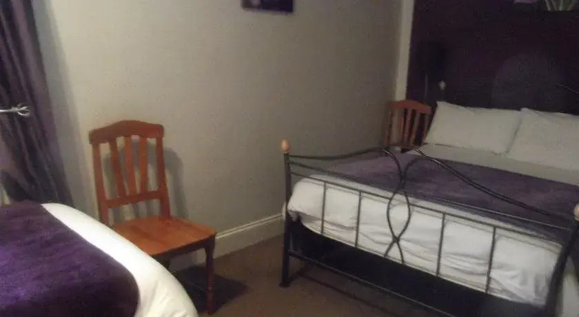 Donna's Bed and Breakfast (Langlands)