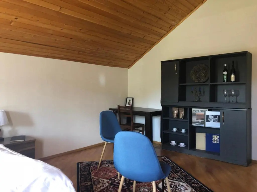 Kb Guesthouse