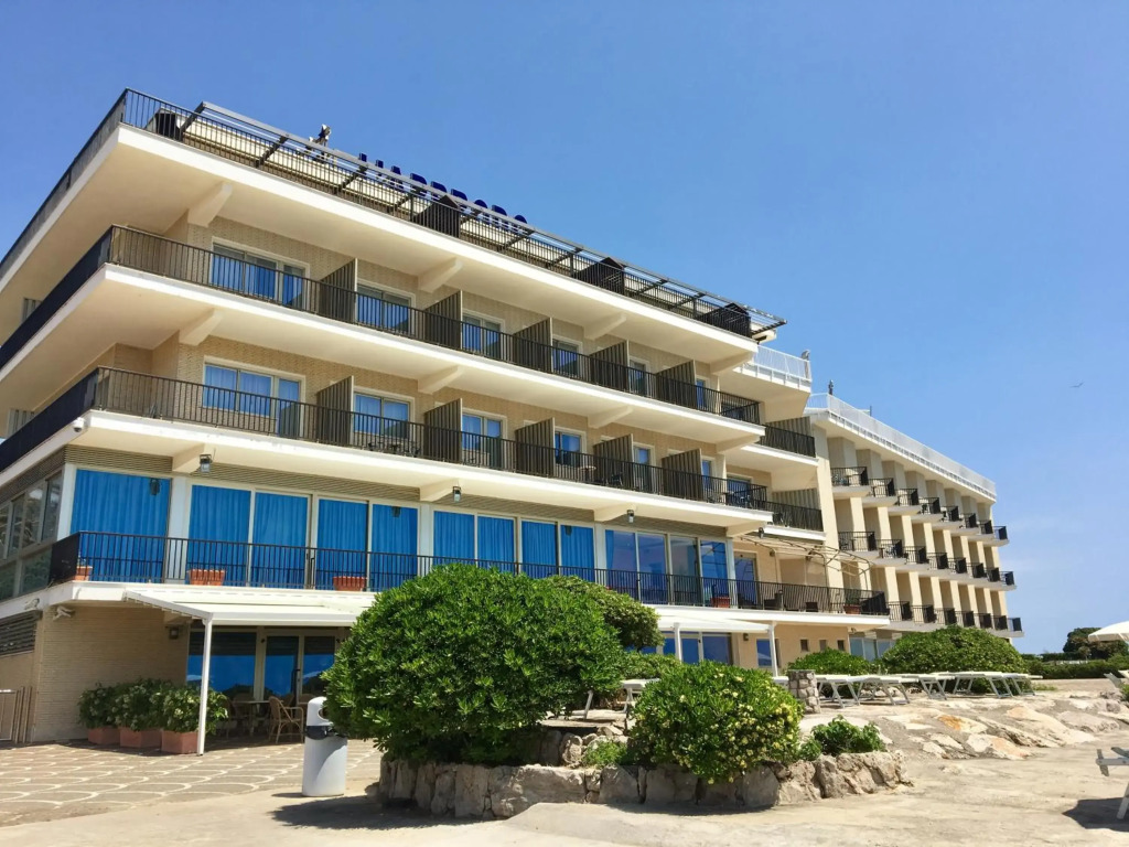 Grand Hotel LApprodo