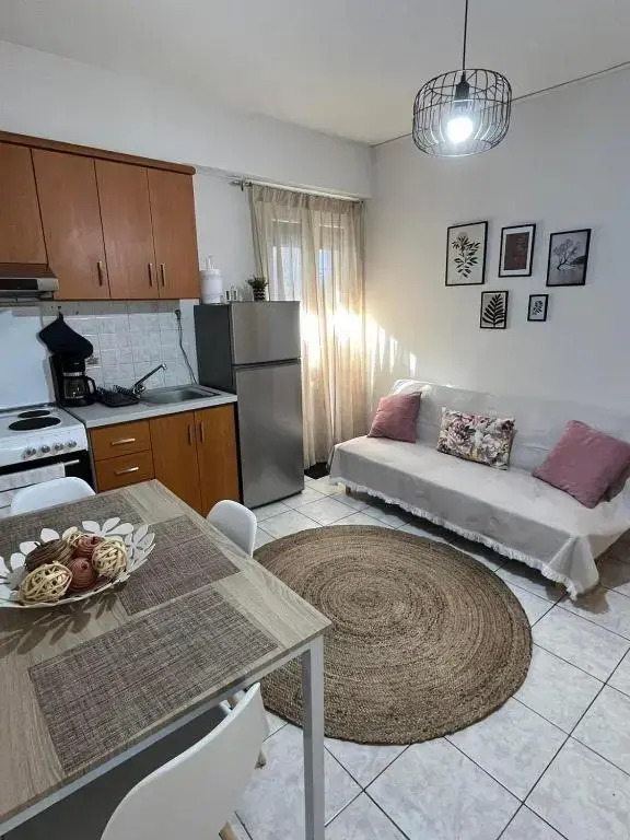 Comfy apartment near the port and the center of Volos