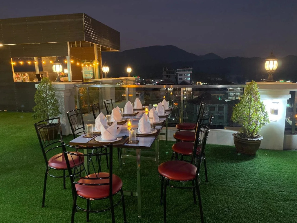 PM Hotel