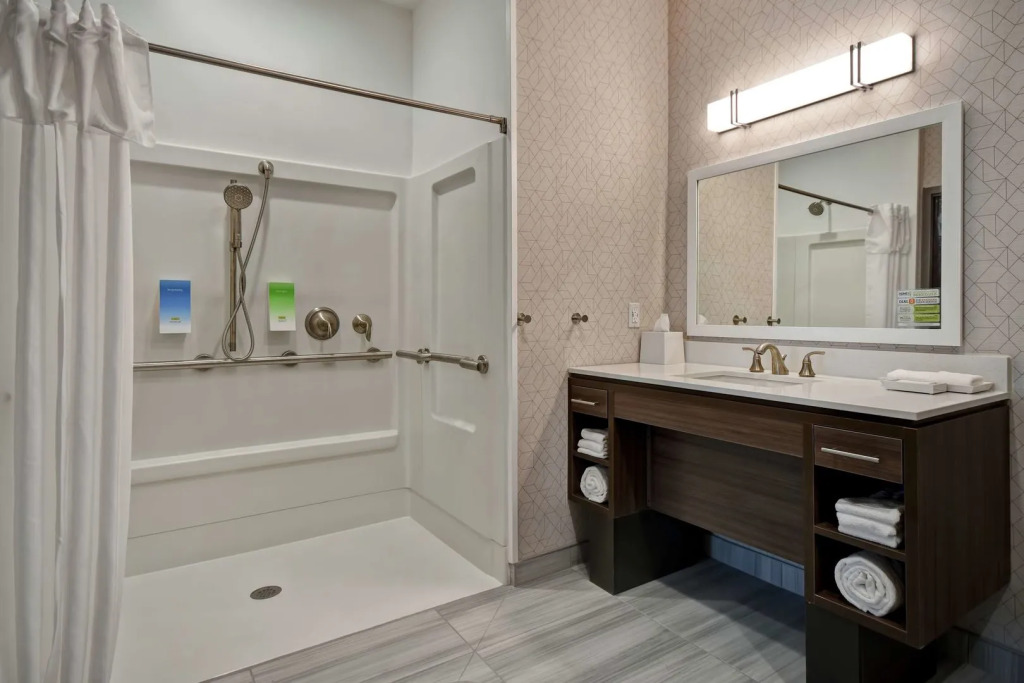 Home2 Suites By Hilton Taylor Detroit