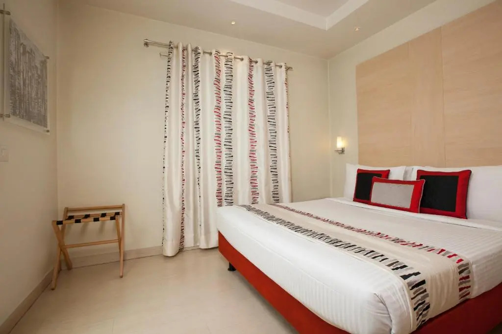 Avalon Courtyard Residence Suites