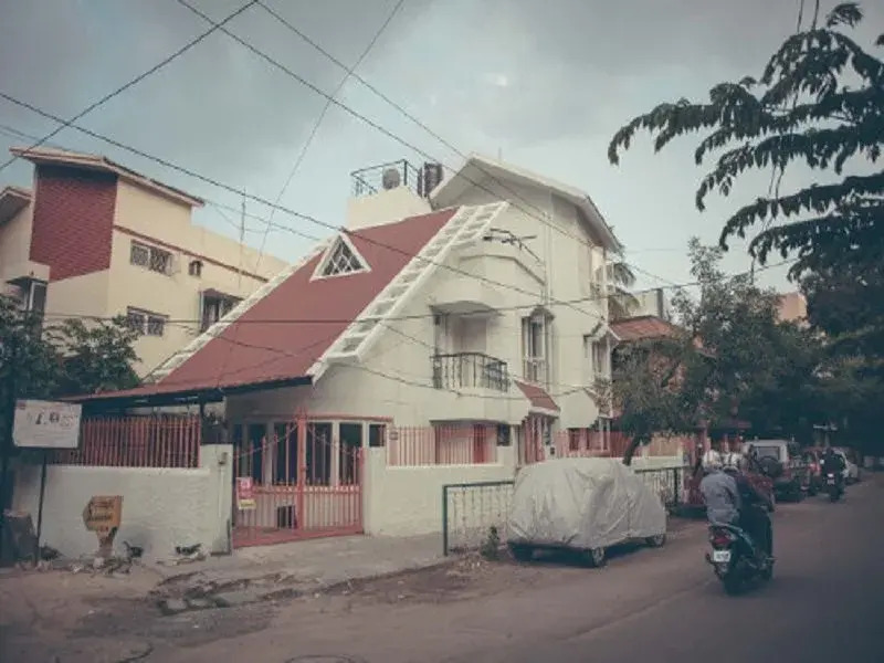 Construkt- Startup Hostels