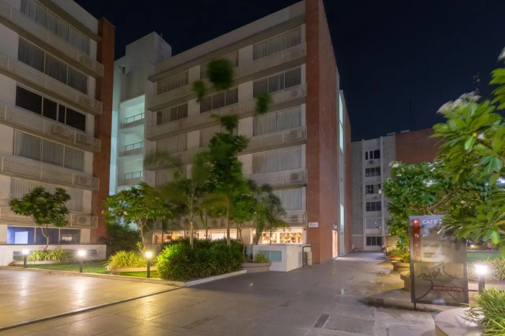 Siara Styles Amba Suites, Gandhinagar