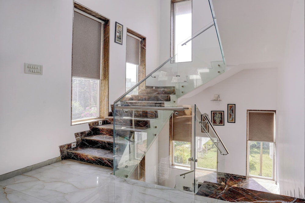 Alaya Stays Nest 4BHK villa with Pool
