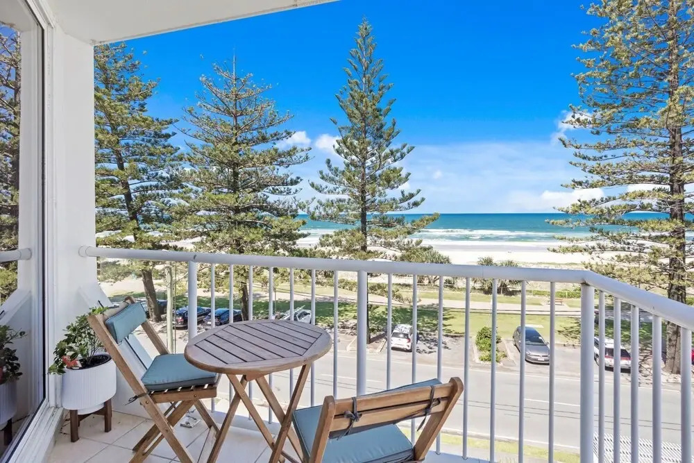 3 Bedroom Miami Oceanfront Apartment