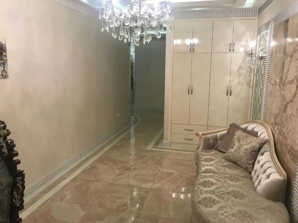 Royal Apartment