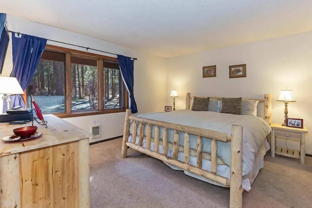 Winterset #18 - Shared Pool & Near Skiing!