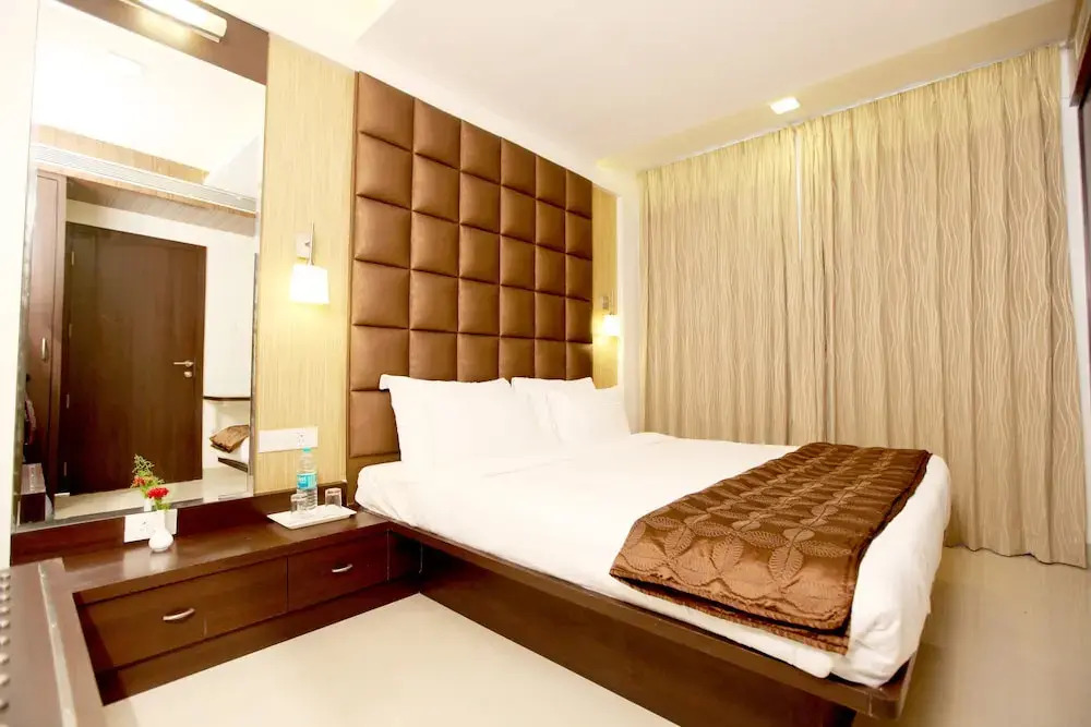 Vinstar Serviced Apartments