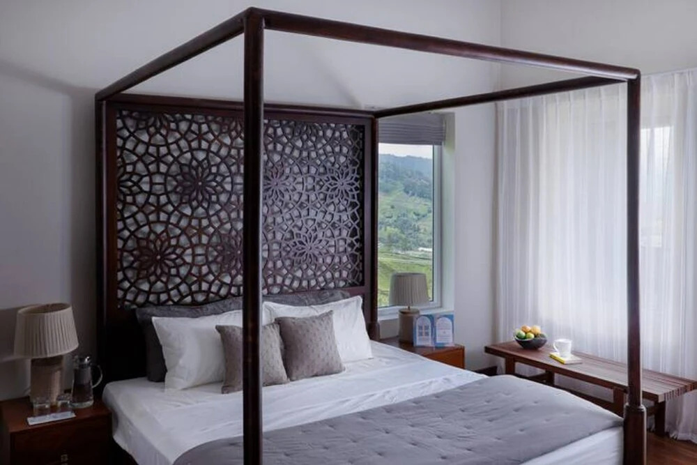 Blusalzz Manor - Nilgiri Valley, Ooty - Tamil Nadu