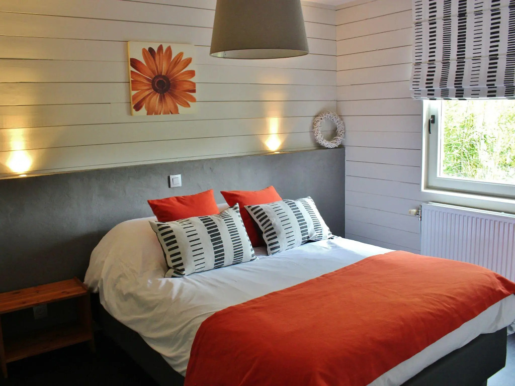 Holiday Home in Jupille Near Forest Trails