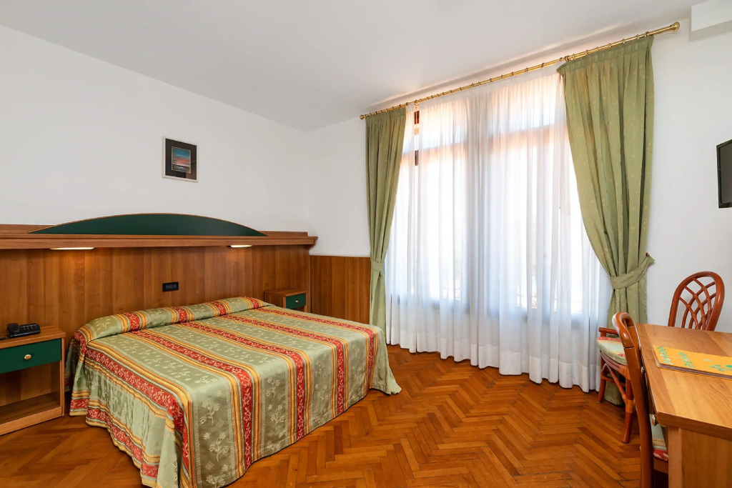 Hotel Rivamare