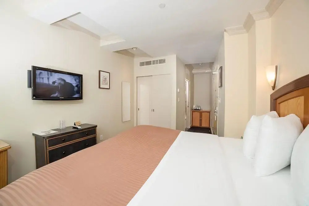 Hotel Mulberry