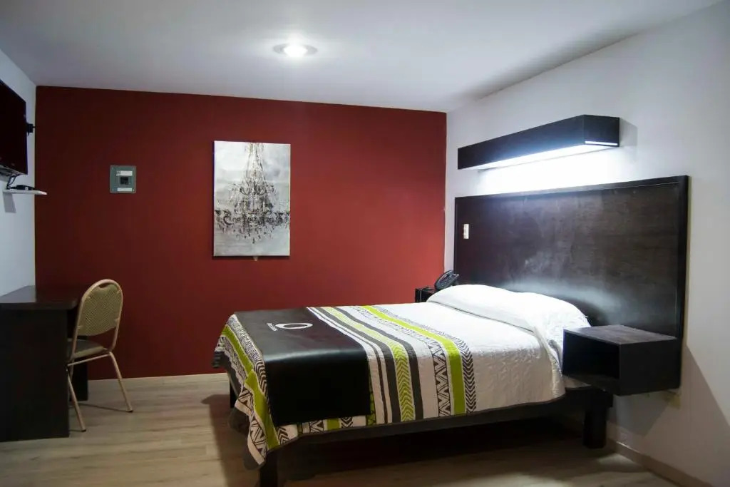 Hotel Onix Suites