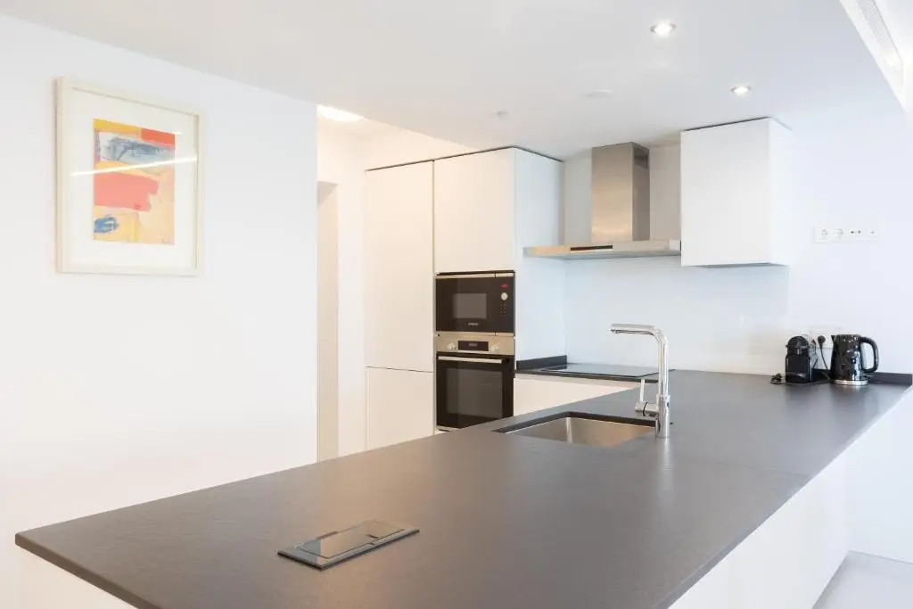 Ensuite The Wave II with Pool and free parking