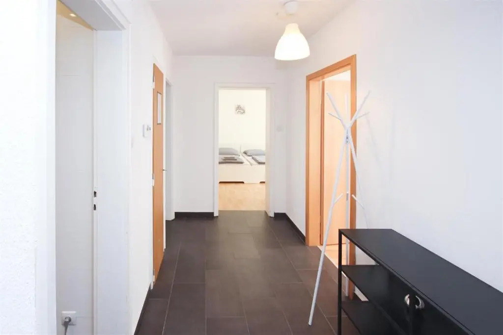 Stuttgart Mitte 2ZW in bester City-Lage am Berliner Platz