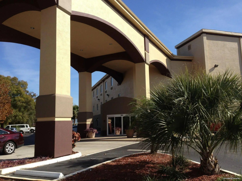 Best Western Tampa