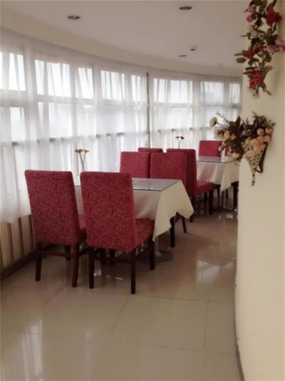 Hanting Chengdu Huayang