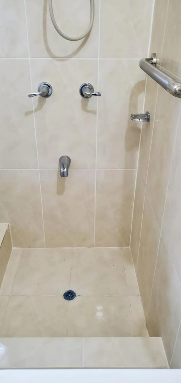 2Bed 2Bth Gated Comm house with Hillside view close to beach, food and clubs